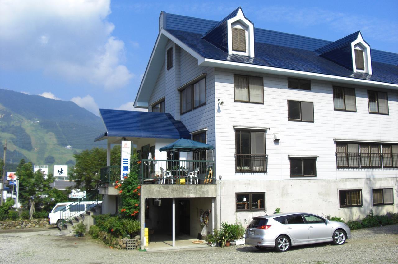 草津 Naeba Mikuniso酒店 外观 照片